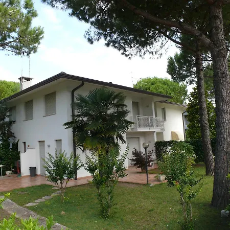 Barbara Villa Lignano Sabbiadoro